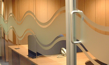 Cтеклянные перегородки - вариант 2 в Тюмени. Готовые проекты ПерилаГлавСнаб Cтеклянные перегородки - вариант 2 в Тюмени. Готовые проекты ПерилаГлавСнаб