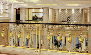 Латунные перила под золото в Тюмени. Готовые проекты ПерилаГлавСнаб Латунные перила под золото в Тюмени. Готовые проекты ПерилаГлавСнаб