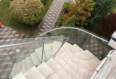 Стеклянные ограждения для улицы купить в Тюмени Стеклянные ограждения для улицы купить в Тюмени