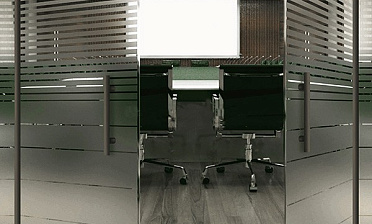 Перегородки из стекла с пленкой для офиса премиум купить в Тюмени