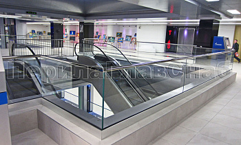 Стеклянные перила для атриумов в Тюмени. Готовые проекты ПерилаГлавСнаб Стеклянные перила для атриумов в Тюмени. Готовые проекты ПерилаГлавСнаб