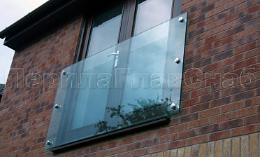 Ветрозащитное ограждение без стоек, на точечном креплении в торец купить в Тюмени