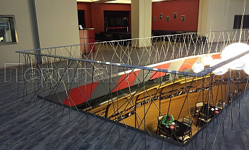 Дизайнерское ограждение из нержавейки с вертикальным заполнением в Тюмени. Готовые проекты ПерилаГлавСнаб