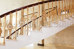 Латунные перила под золото в Тюмени. Готовые проекты ПерилаГлавСнаб - фото 9