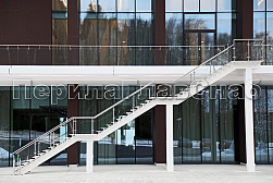 Ограждения из нержавейки со стеклом в Тюмени. Готовые проекты ПерилаГлавСнаб - фото 4