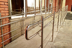 Поручни для инвалидов из нержавеющей стали в Тюмени. Готовые проекты ПерилаГлавСнаб - фото 6