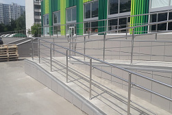 Поручни для инвалидов из нержавеющей стали в Тюмени. Готовые проекты ПерилаГлавСнаб - фото 1