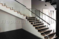 Стеклянные перила для колодезных лестниц в Тюмени. Готовые проекты ПерилаГлавСнаб - фото 1