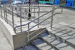 Поручни для инвалидов из нержавеющей стали в Тюмени. Готовые проекты ПерилаГлавСнаб - фото 12