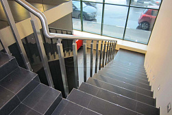 Перила и ограждения с вертикальным заполнением в Тюмени. Готовые проекты ПерилаГлавСнаб - фото 12