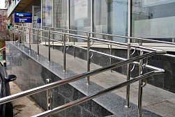 Поручни для инвалидов из нержавеющей стали в Тюмени. Готовые проекты ПерилаГлавСнаб - фото 17