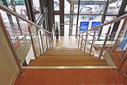 Ограждения из нержавейки со стеклом в Тюмени. Готовые проекты ПерилаГлавСнаб - фото 12