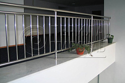 Перила и ограждения с вертикальным заполнением в Тюмени. Готовые проекты ПерилаГлавСнаб - фото 4