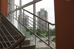 Ограждение на окна из нержавеющей стали в Тюмени. Готовые проекты ПерилаГлавСнаб - фото 17