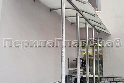Козырьки и навесы на металлокаркасе в Тюмени. Готовые проекты ПерилаГлавСнаб - фото 27 Козырьки и навесы на металлокаркасе в Тюмени. Готовые проекты ПерилаГлавСнаб - фото 27